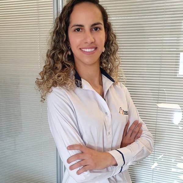 Jaqueline Carvalho Pereira [Assistente administrativa]